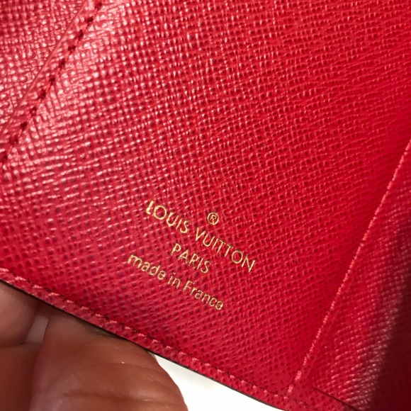 ❤️SOLD❤️Louis Vuitton Victorine Wallet Patches DE - Picture 5 of 8